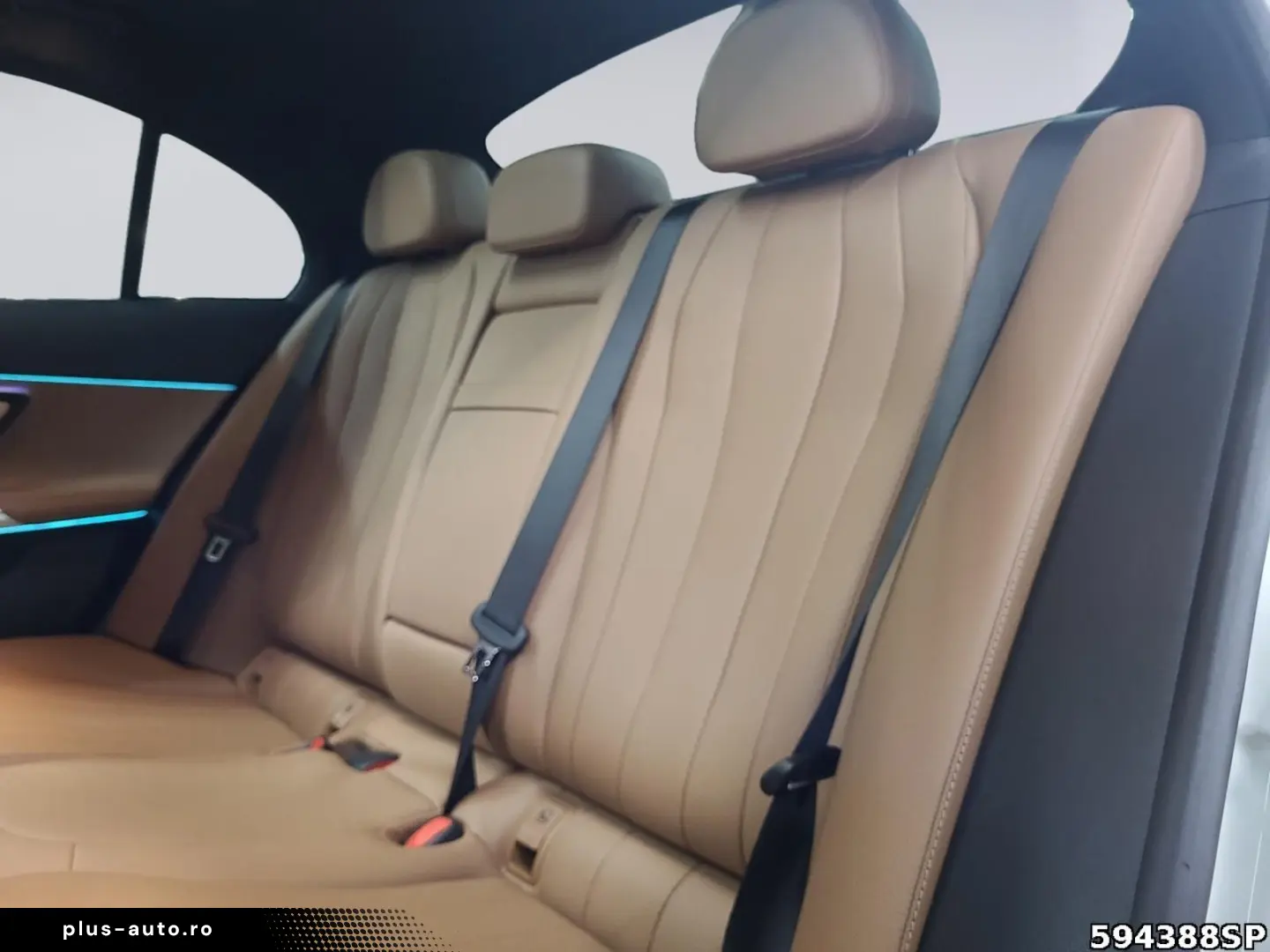 E 220 d AMG  Night Pano 360  Burmester Memory .