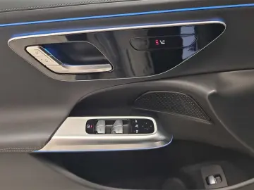 E 220 d AMG NIGHT AHK Alarm Keyless Spurhalte