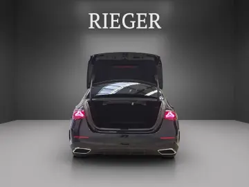 E 220 d AMG NIGHT AHK Alarm Keyless Spurhalte