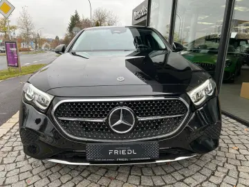 E 220d Avantgarde Distronic LED Keyless