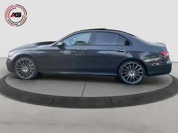 E 450 4Matic AMG MBUX DISTR MULTIB PANO 360 BURM