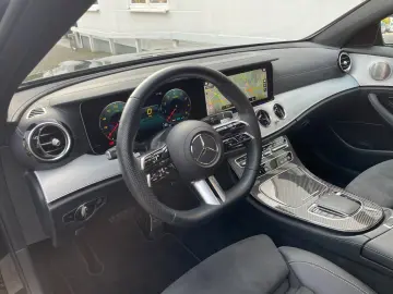 E 450 4Matic AMG MBUX DISTR MULTIB PANO 360 BURM