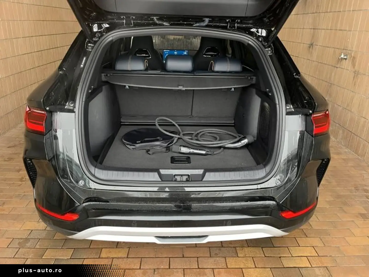 Seal U Design 87 kWh