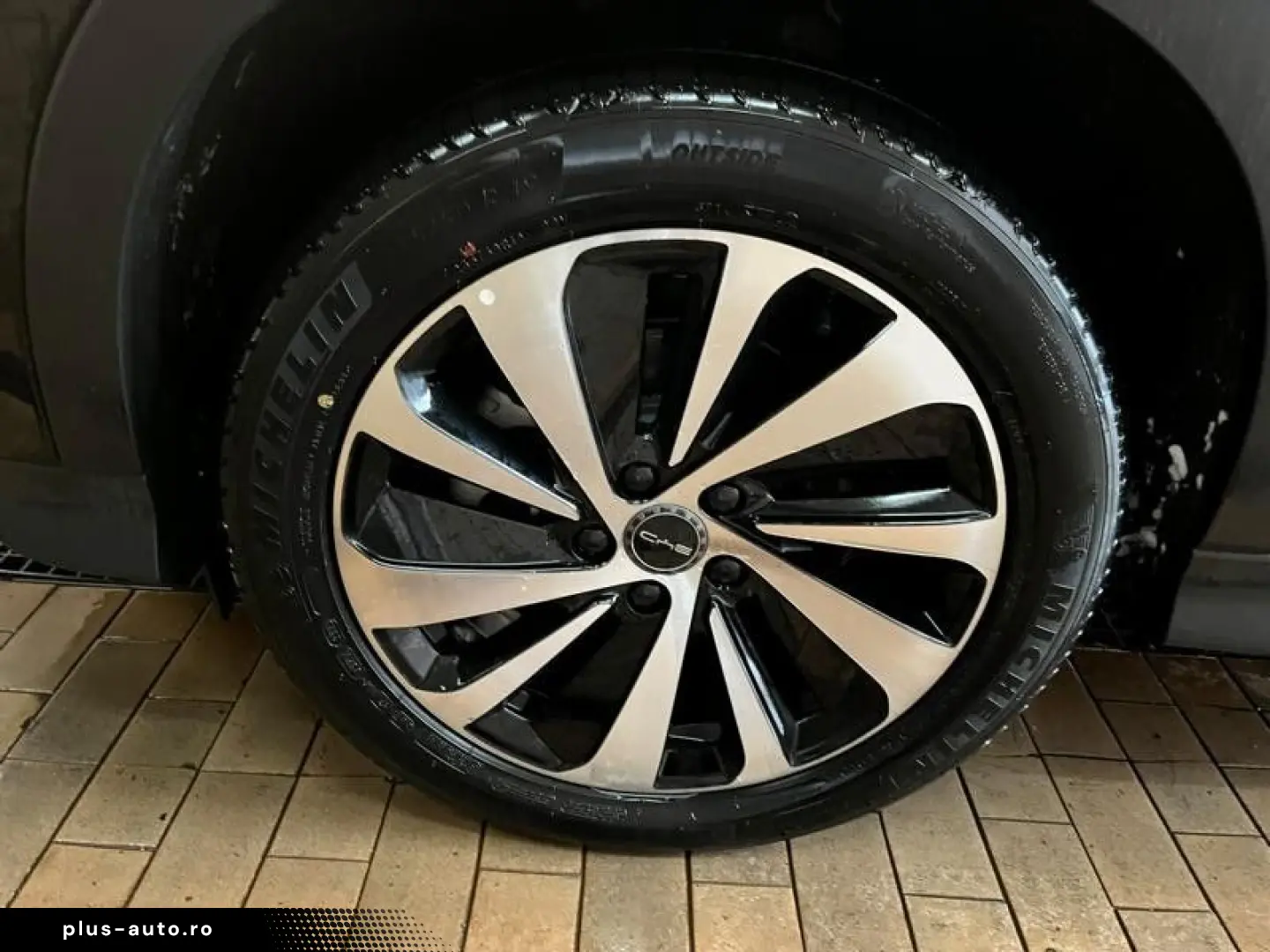 Seal U Design 87 kWh