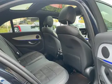 E 400d 4Matic AMG MBUX DISTR HUD 360 PANO STANDH