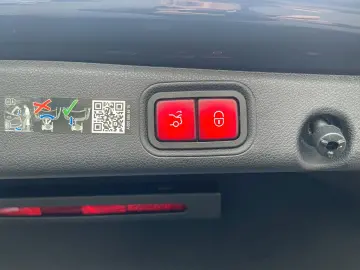 E 400d 4Matic AMG MBUX DISTR HUD 360 PANO STANDH