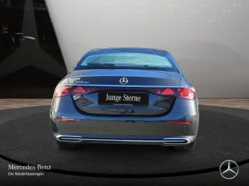 E 300 de Avantgarde Advanced LED DISTRONIC MBUX