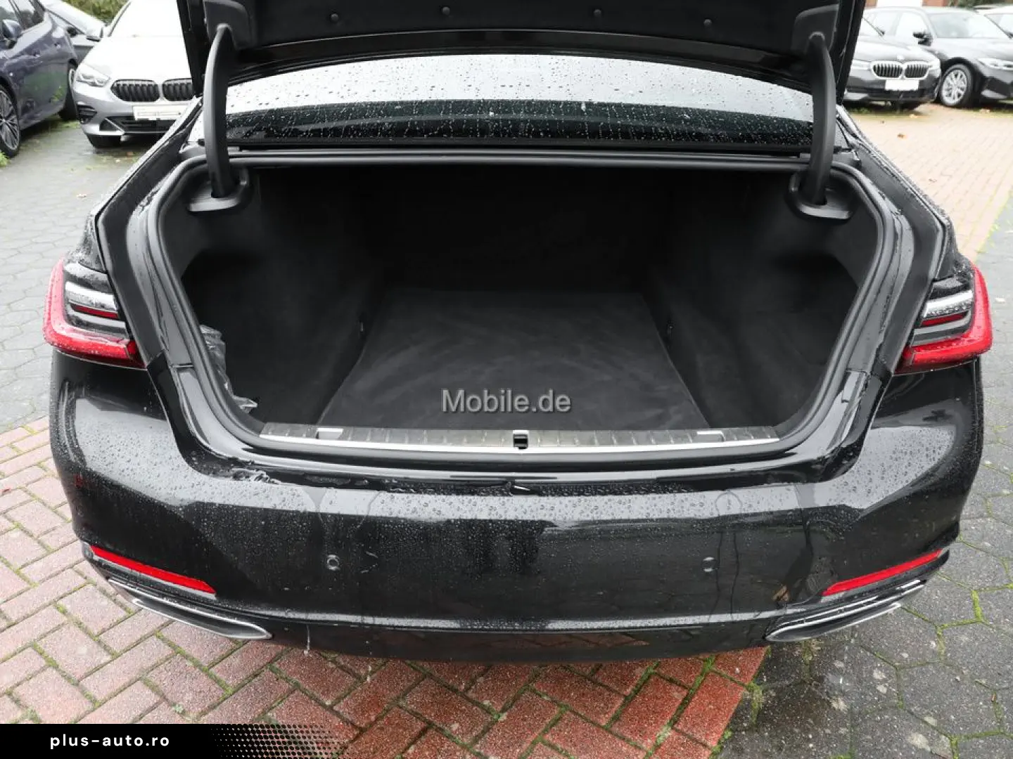 740d xDrive Innovationsp. Sport Aut. Standhzg.