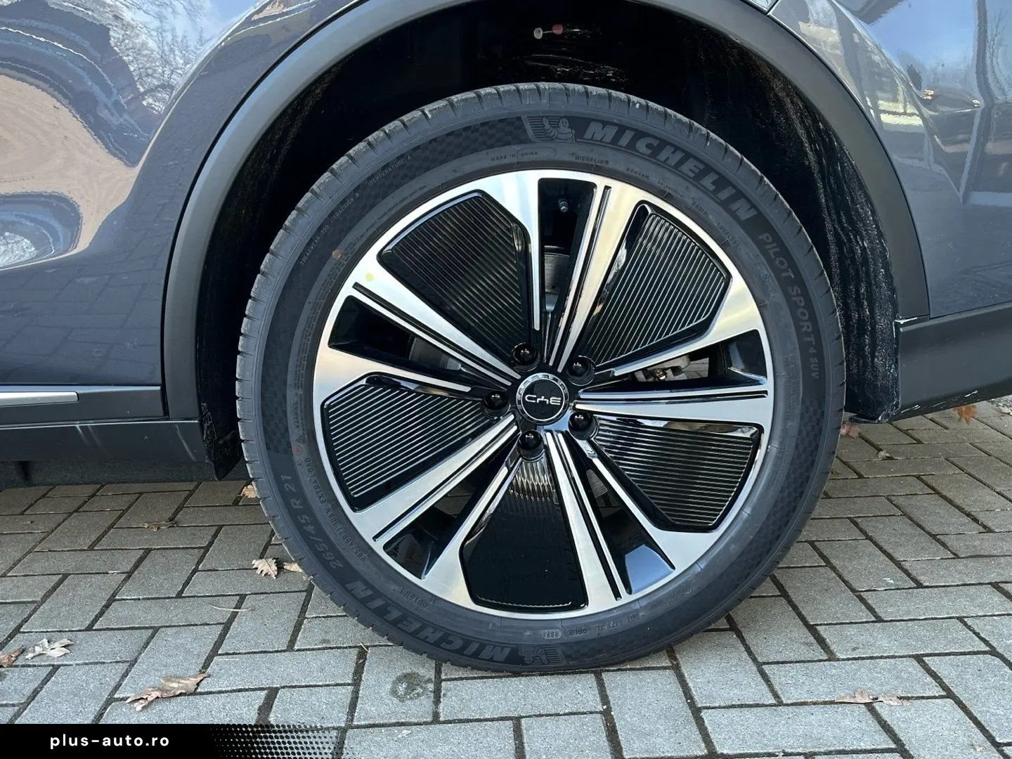 TANG EV AWD 7-Seat Panorama Ambient FACELIFT