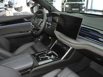 TANG EV AWD 7-Seat Panorama Ambient FACELIFT