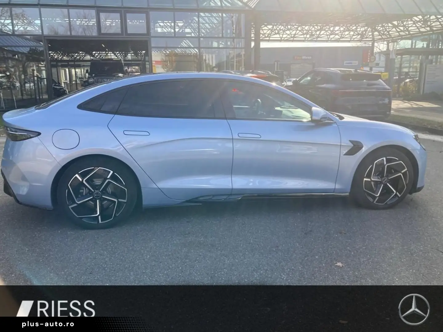 SEAL Excellence AWD PANO HUD 360 KEYLESS LEDER