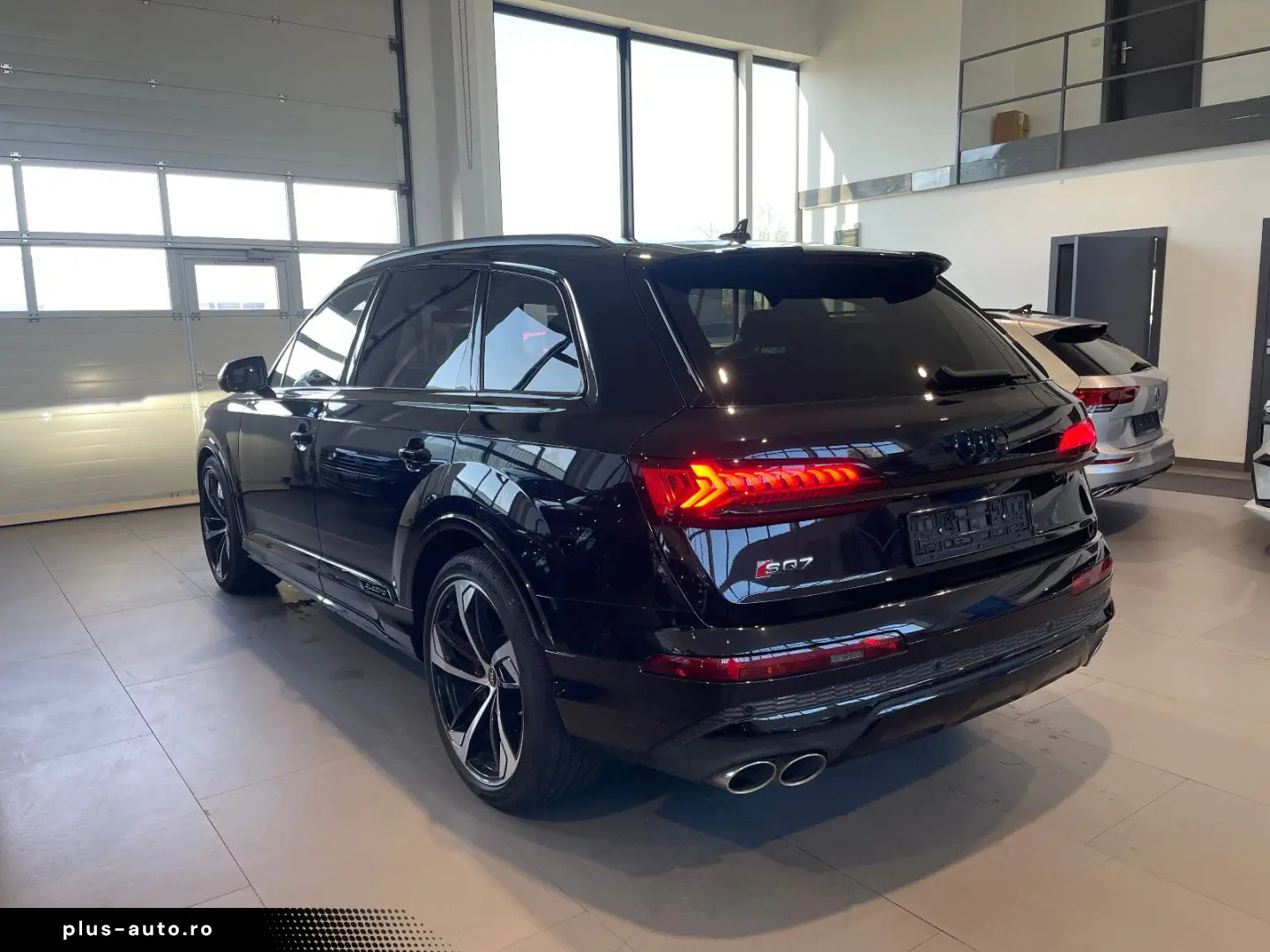 SQ7 4.0 TFSI quattro PANO LASER 360  AHK 7 SITZE
