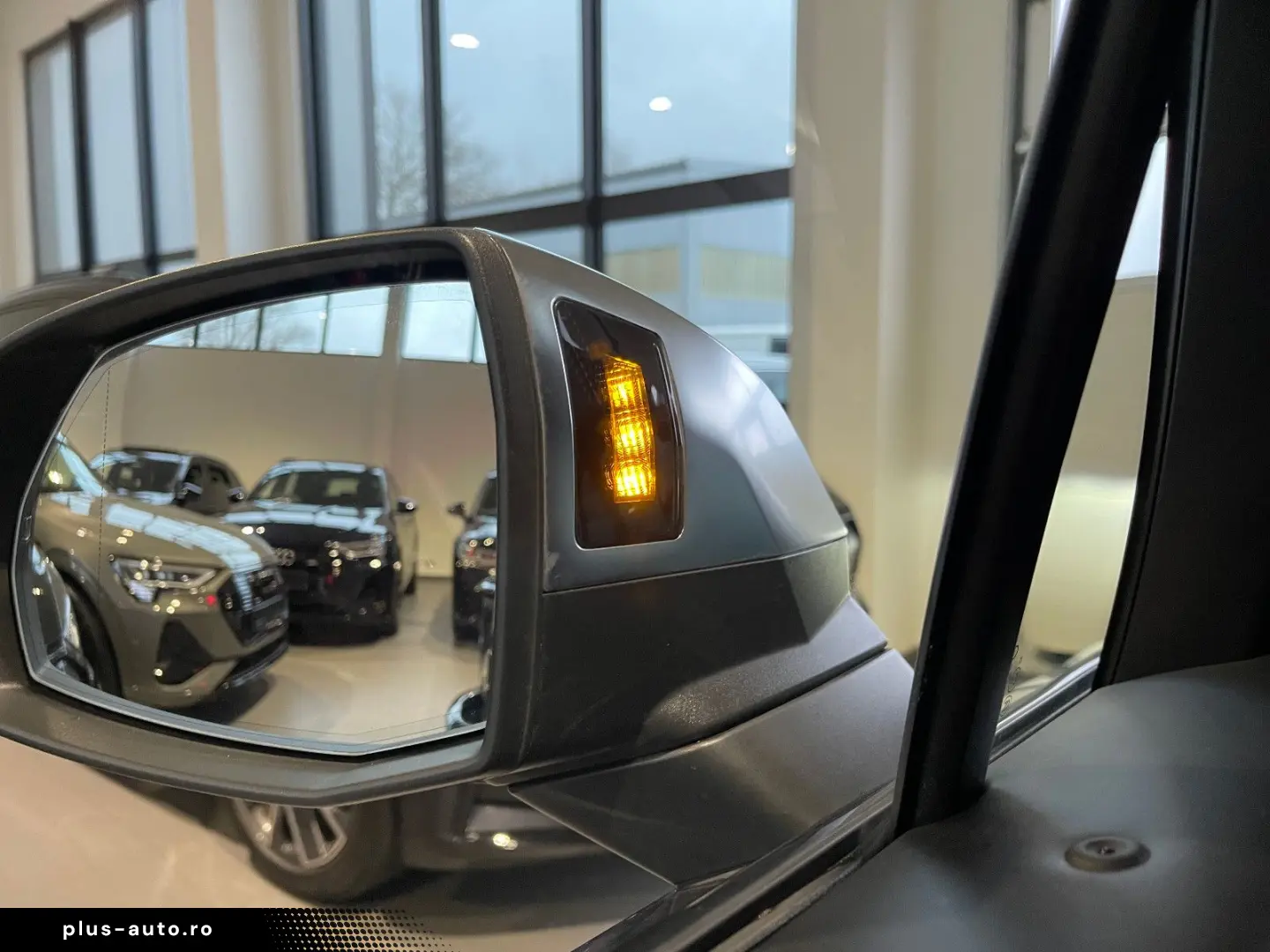 SQ7 4.0 TFSI quattro PANO LASER 360  AHK 7 SITZE