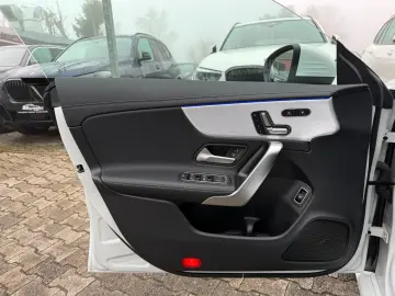 CLA 200 AMG 19  PANO DISTR  Sitzklima 360  Leder