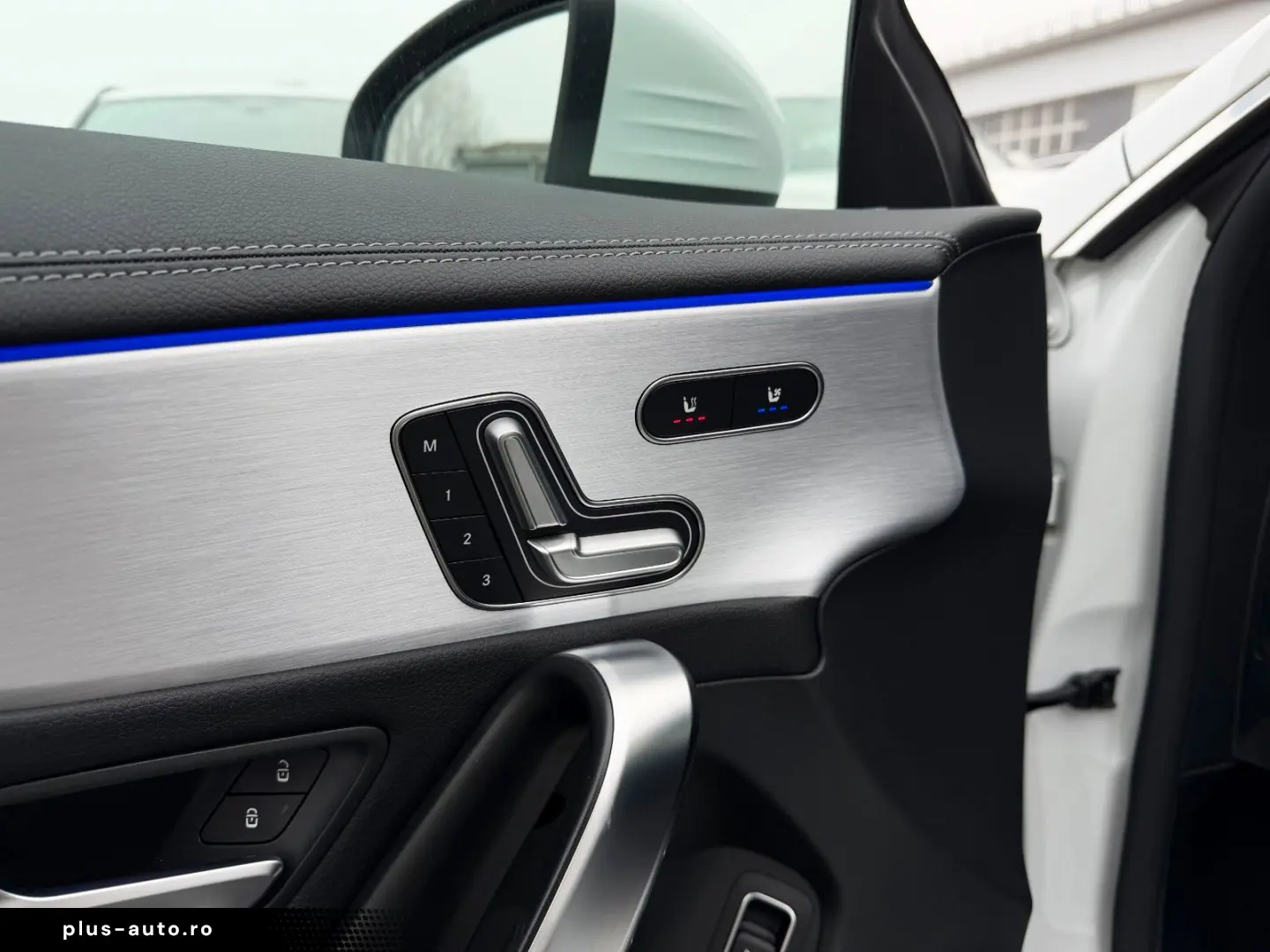 CLA 200 AMG 19  PANO DISTR  Sitzklima 360  Leder