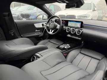 CLA 200 AMG 19  PANO DISTR  Sitzklima 360  Leder