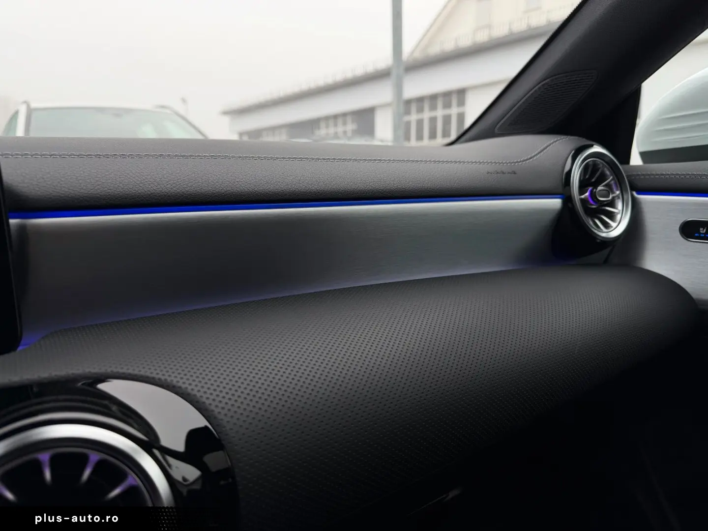 CLA 200 AMG 19  PANO DISTR  Sitzklima 360  Leder