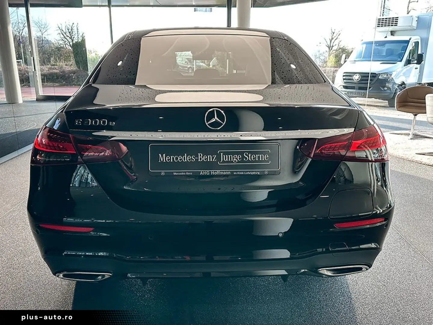 E 300 e AMGLi NIGHT LED DISTR 360 MEMORY PRESAFE