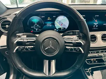 E 300 e AMGLi NIGHT LED DISTR 360 MEMORY PRESAFE