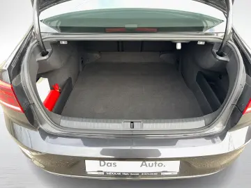 VW Passat Highline 2.0 TDI DSG