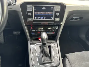 VW Passat Highline 2.0 TDI DSG