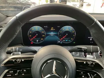 CLS 450 4M AMG Standh 360K Night Sound HUD 20 Zo