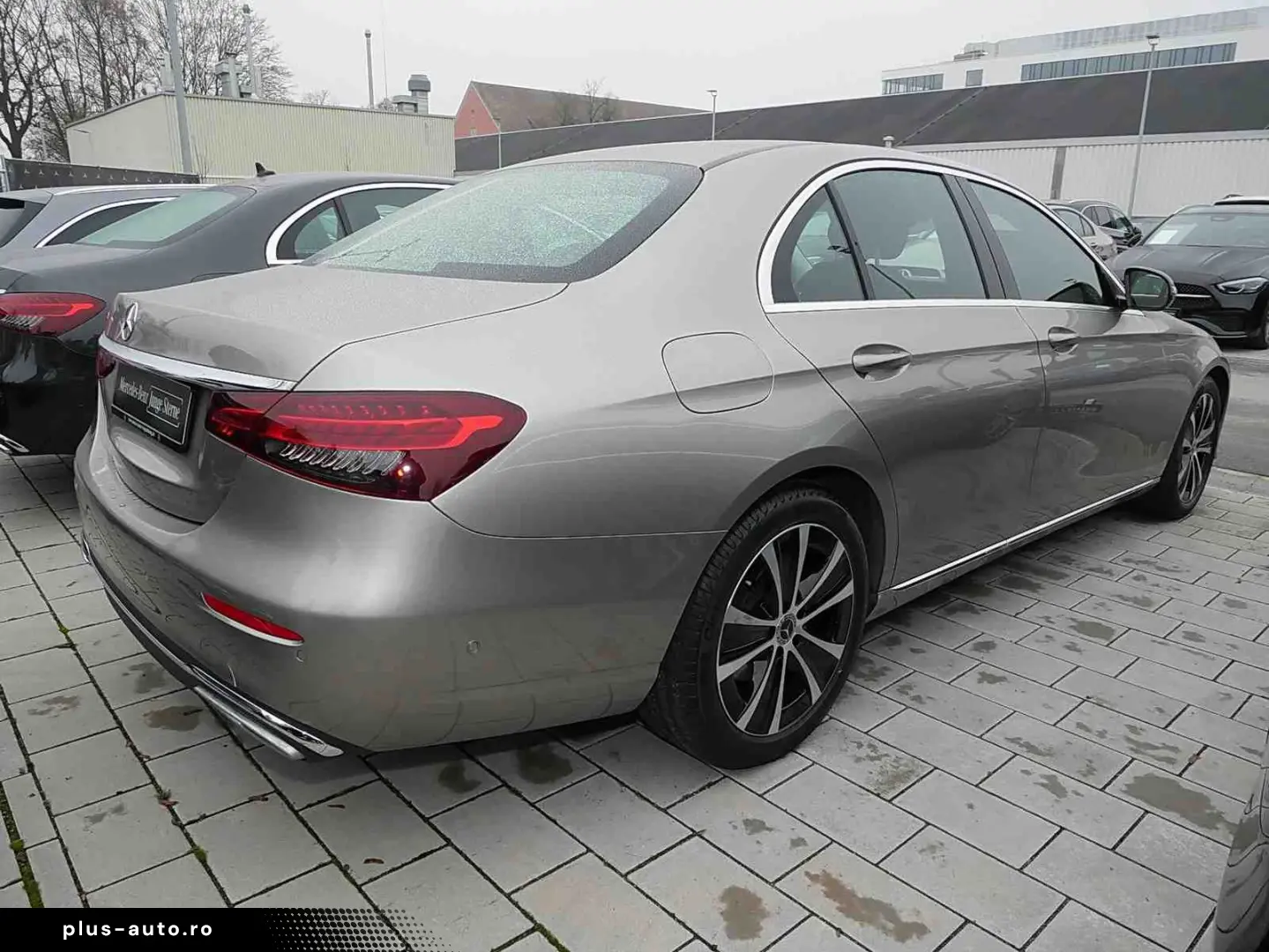 E 200 Limo Exclusive Totwinkel-Assist Kamera DAB