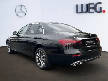 E 300 e 4Matic AVANTGARDE DISTRONIC HUD 360