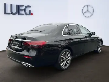 E 300 e 4Matic AVANTGARDE DISTRONIC HUD 360