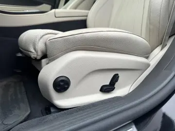 E 300 e 4Matic AVANTGARDE DISTRONIC HUD 360