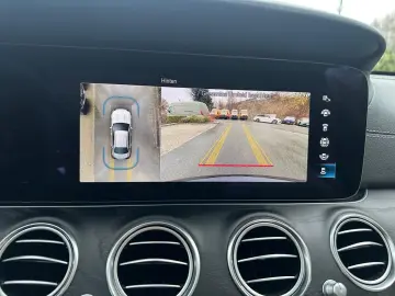 E 300 e 4Matic AVANTGARDE DISTRONIC HUD 360