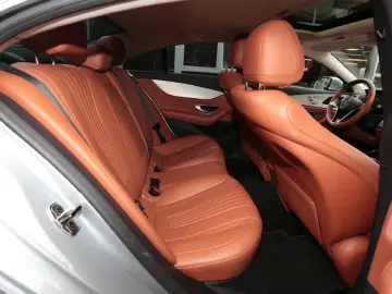 CLS 400 d 4M AMG MBUXNavi Schiebedach 360