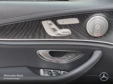 E 300 e AMG NIGHT PANO SOUND PREM MBUX HIGH
