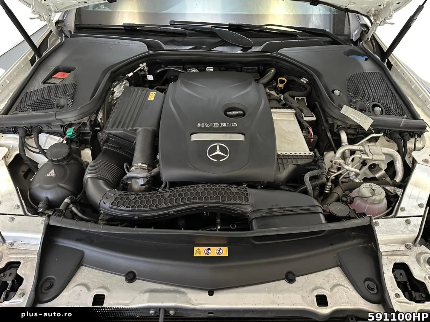 E 300 e AMG  Night Pano DISTRONIC 360  BURMESTER