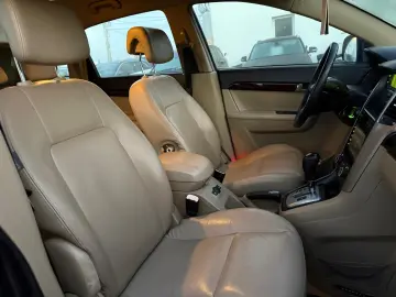 CHEVROLET CAPTIVA AUTOMAT