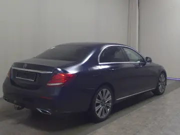 E 300 d Avantgarde T-Leder COMAND Wide MB-LED