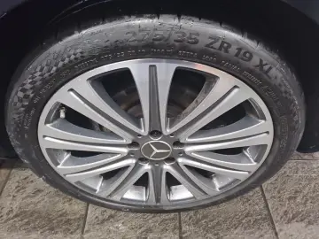 E 300 d Avantgarde T-Leder COMAND Wide MB-LED