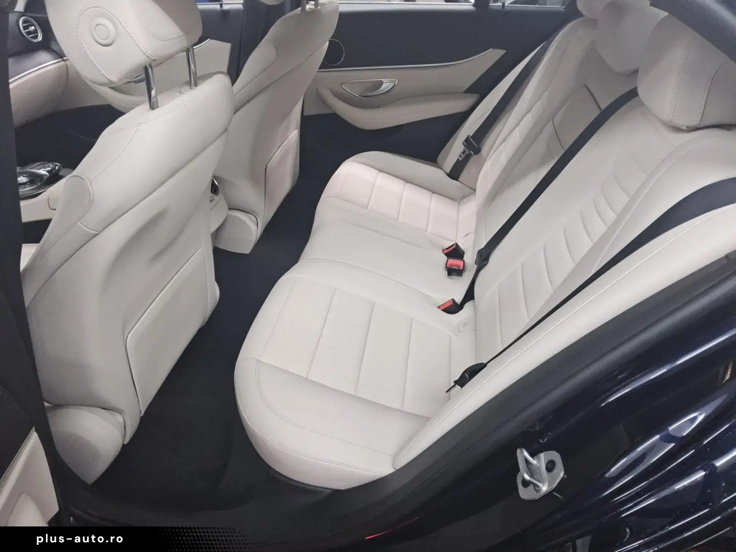 E 300 d Avantgarde T-Leder COMAND Wide MB-LED