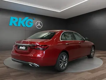 E 300 de 4M AVANTGARDE DISTRONIC MULTIBEAM 360