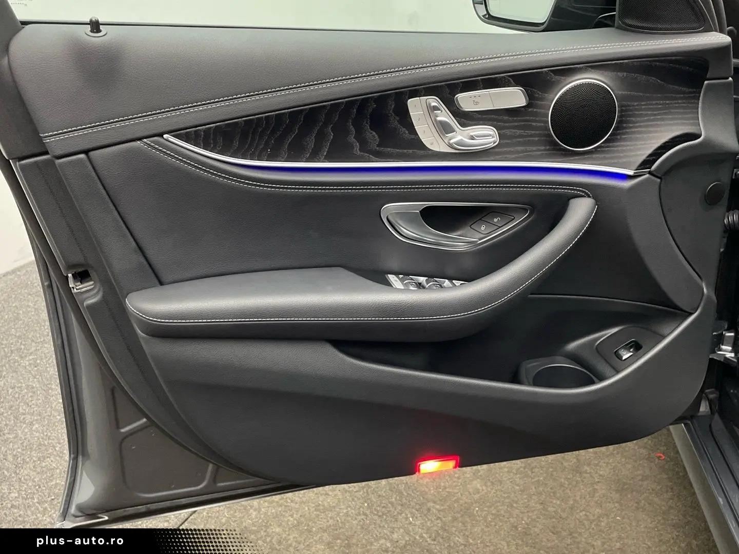 E 300 de AMG Night Panorama Distronic Memory 360