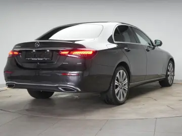 E 300 de 9G-Tronic Avantgarde Distronic Kamera B