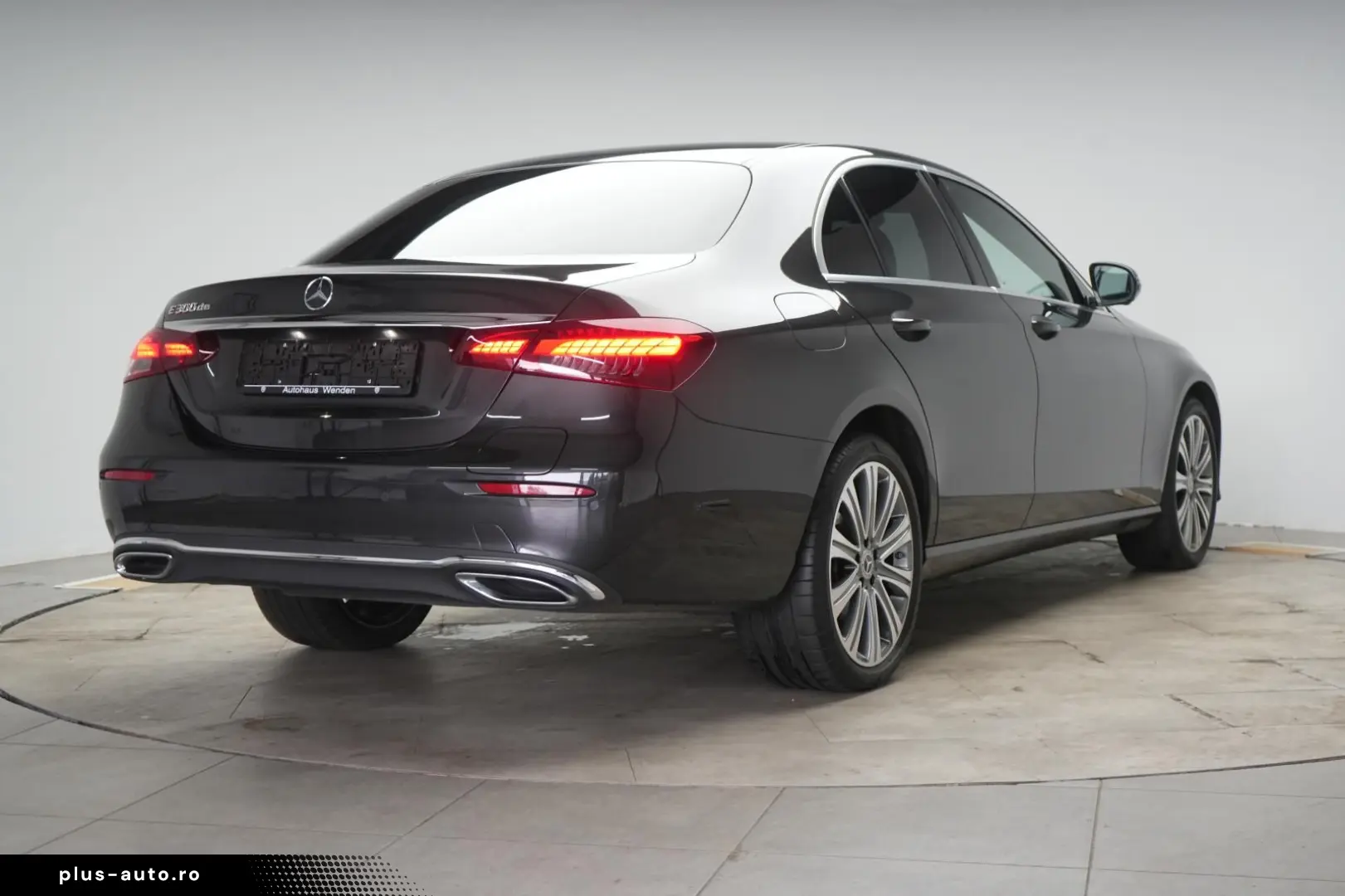 E 300 de 9G-Tronic Avantgarde Distronic Kamera B