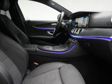 E 300 de 9G-Tronic Avantgarde Distronic Kamera B