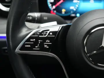 E 300 de 9G-Tronic Avantgarde Distronic Kamera B