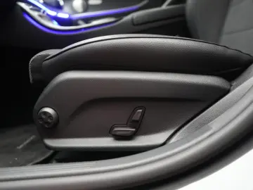 E 300 de 9G-Tronic Avantgarde Distronic Kamera B