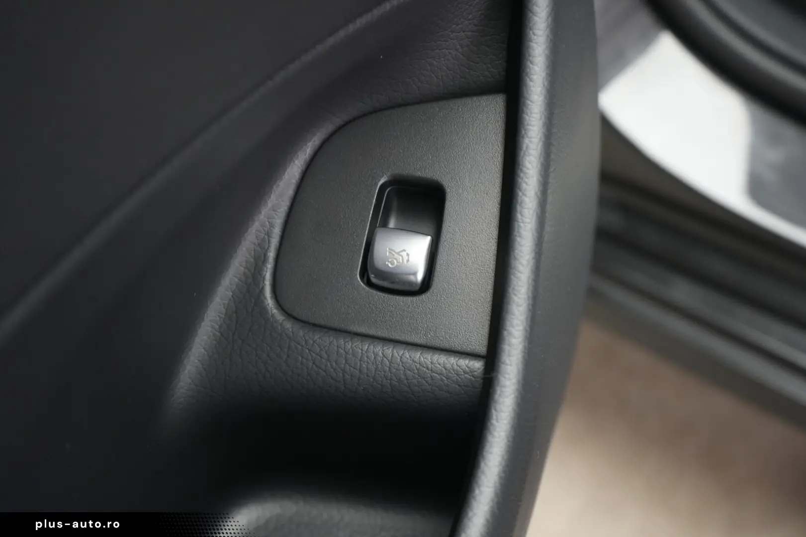 E 300 de 9G-Tronic Avantgarde Distronic Kamera B