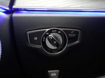 E 300 de 9G-Tronic Avantgarde Distronic Kamera B