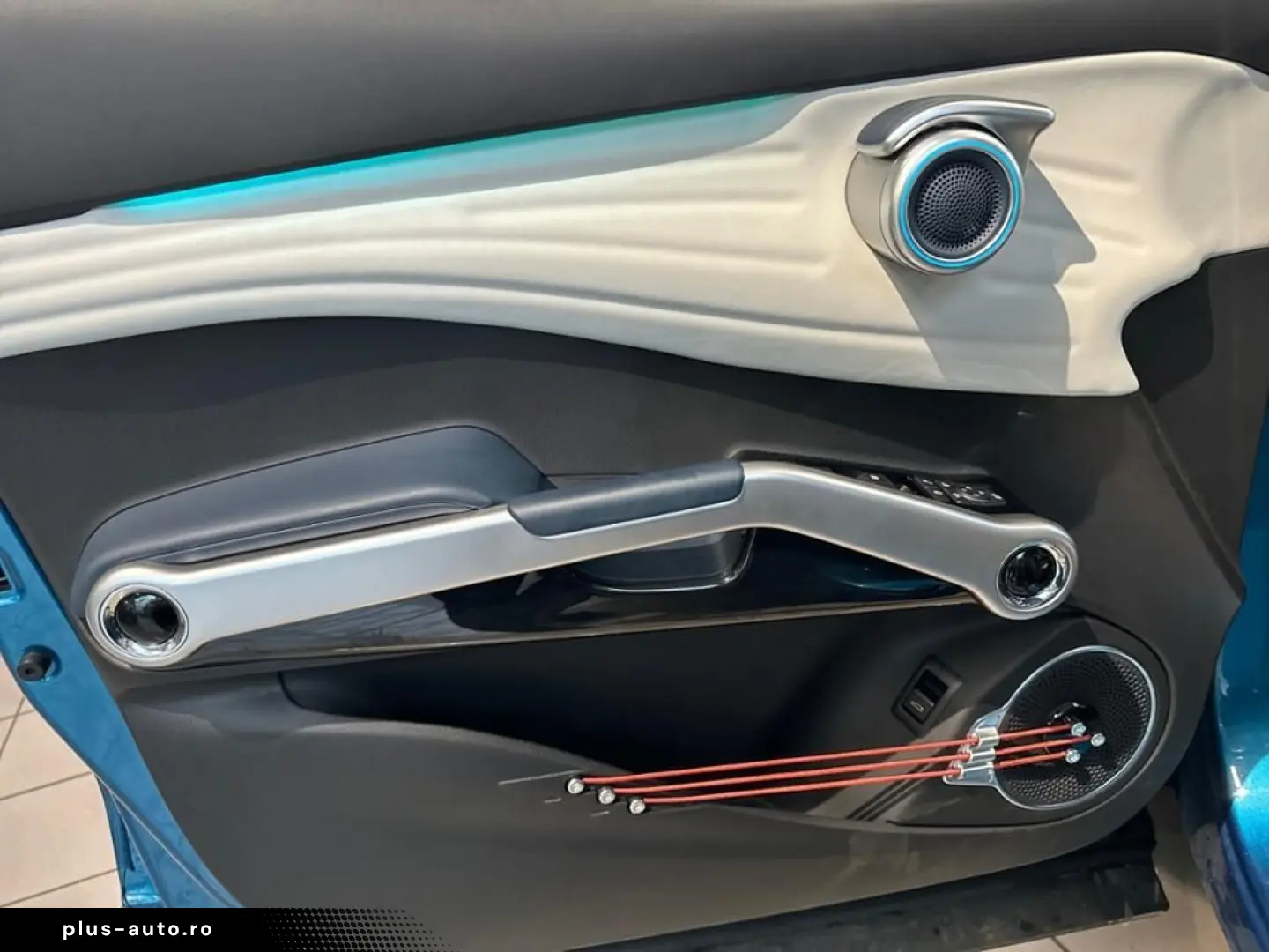 ATTO 3 Design  Ambiente AUT DAB SHZ Totwinkel