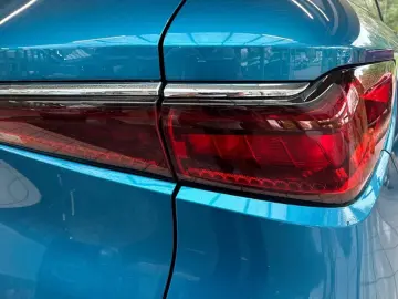 ATTO 3 Design  Ambiente AUT DAB SHZ Totwinkel