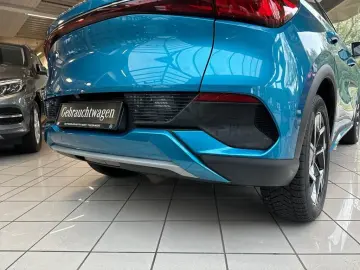 ATTO 3 Design  Ambiente AUT DAB SHZ Totwinkel